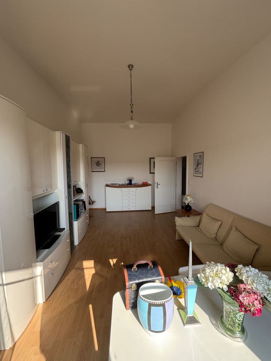 5 bedroom flat to rent, 22 m², Příkop, Brno, Jihomoravský Region 5 bedroom flat to rent, 22 m², Příkop, Brno, Jihomoravský Region