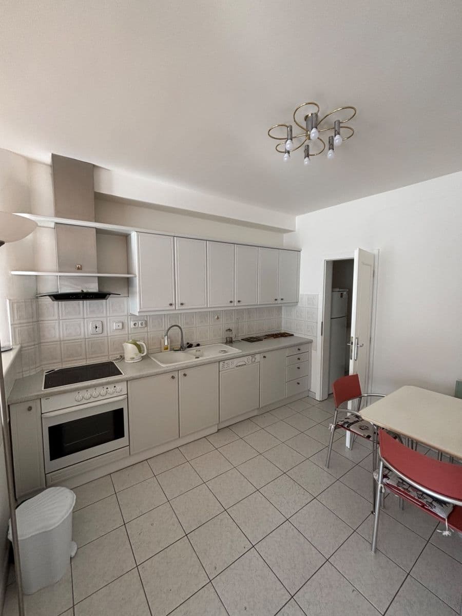 5 bedroom flat to rent, 22 m², Příkop, Brno, Jihomoravský Region 5 bedroom flat to rent, 22 m², Příkop, Brno, Jihomoravský Region