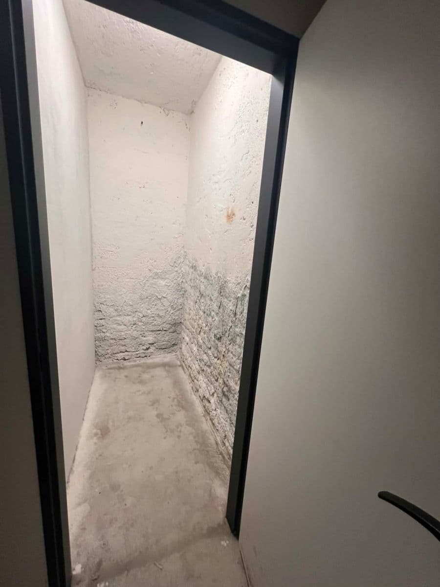 non-residential property for sale, 2 m², Jindřicha Plachty, Prague, Prague non-residential property for sale, 2 m², Jindřicha Plachty, Prague, Prague