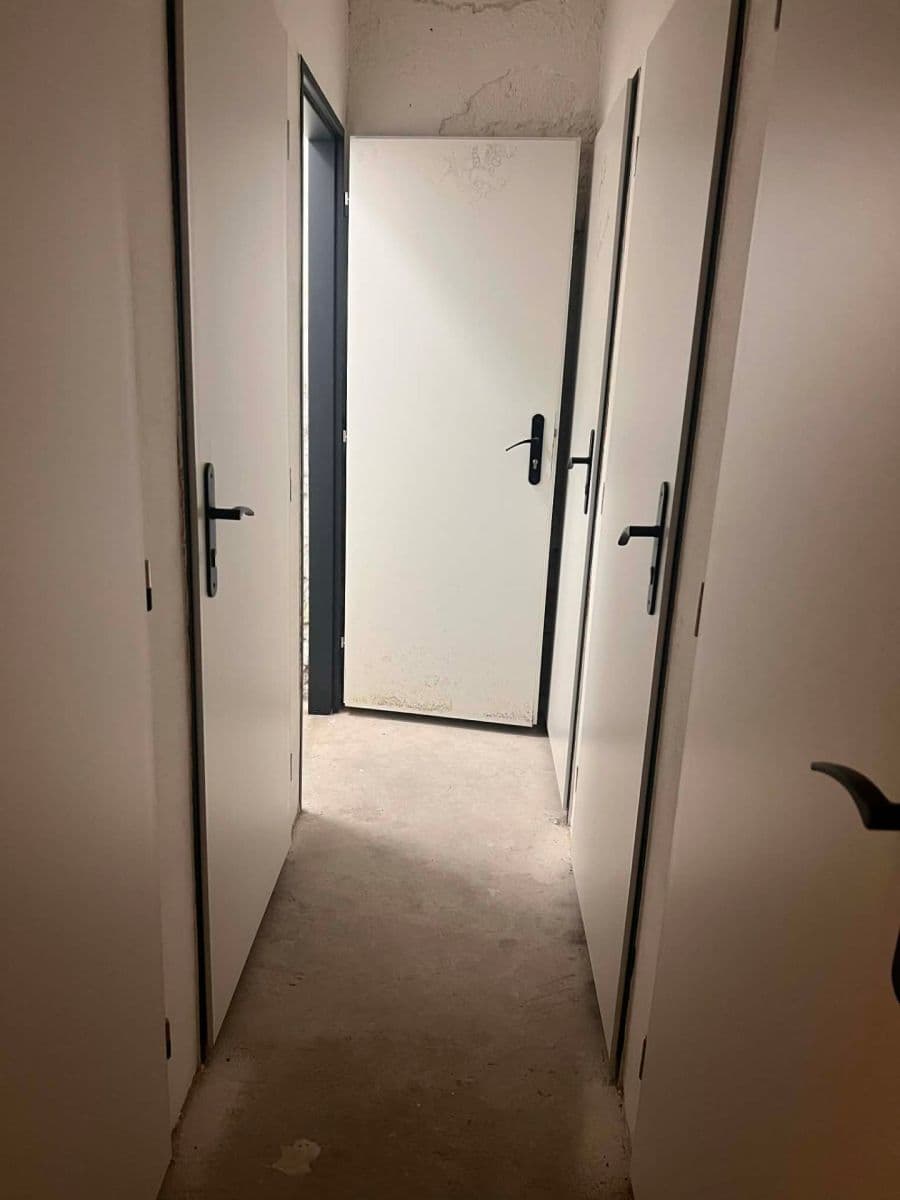 non-residential property for sale, 2 m², Jindřicha Plachty, Prague, Prague non-residential property for sale, 2 m², Jindřicha Plachty, Prague, Prague