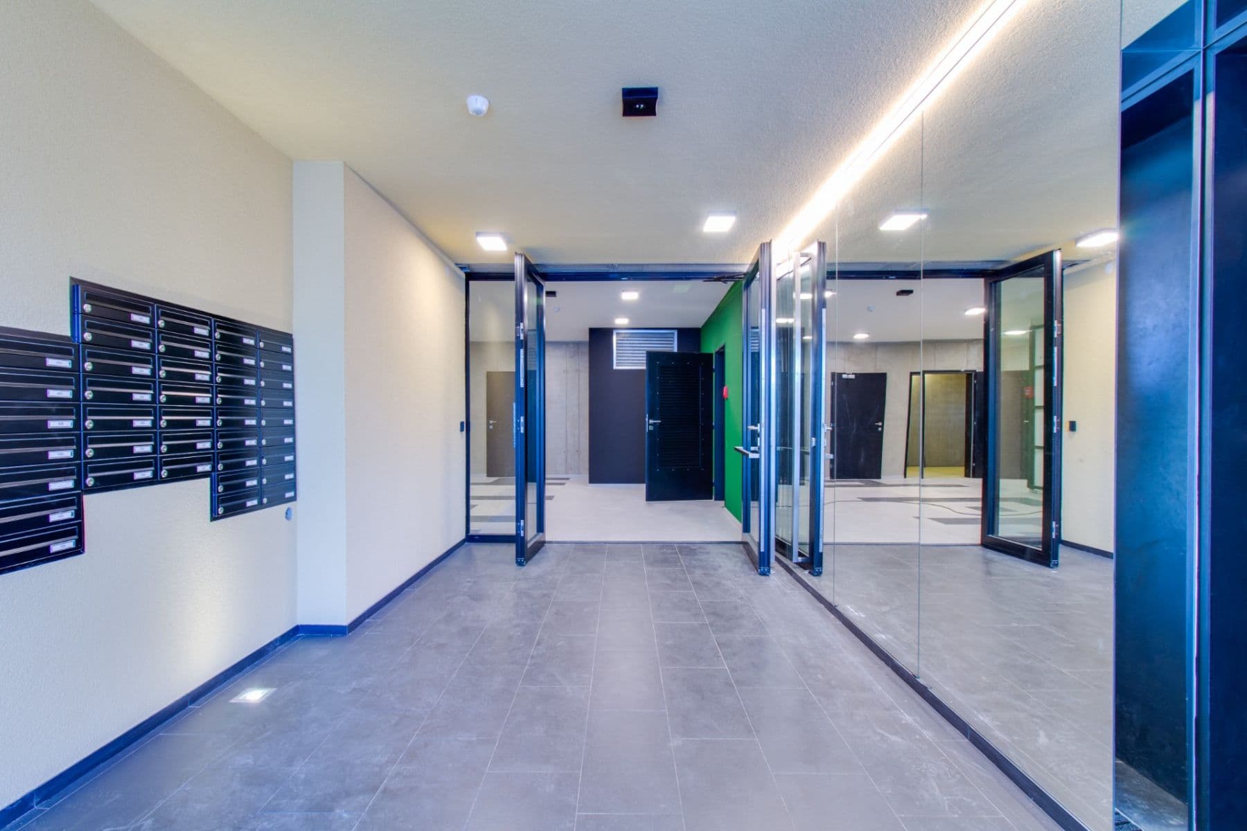 1 bedroom with open-plan kitchen flat to rent, 61 m², Archangelská, Prague, Prague 1 bedroom with open-plan kitchen flat to rent, 61 m², Archangelská, Prague, Prague