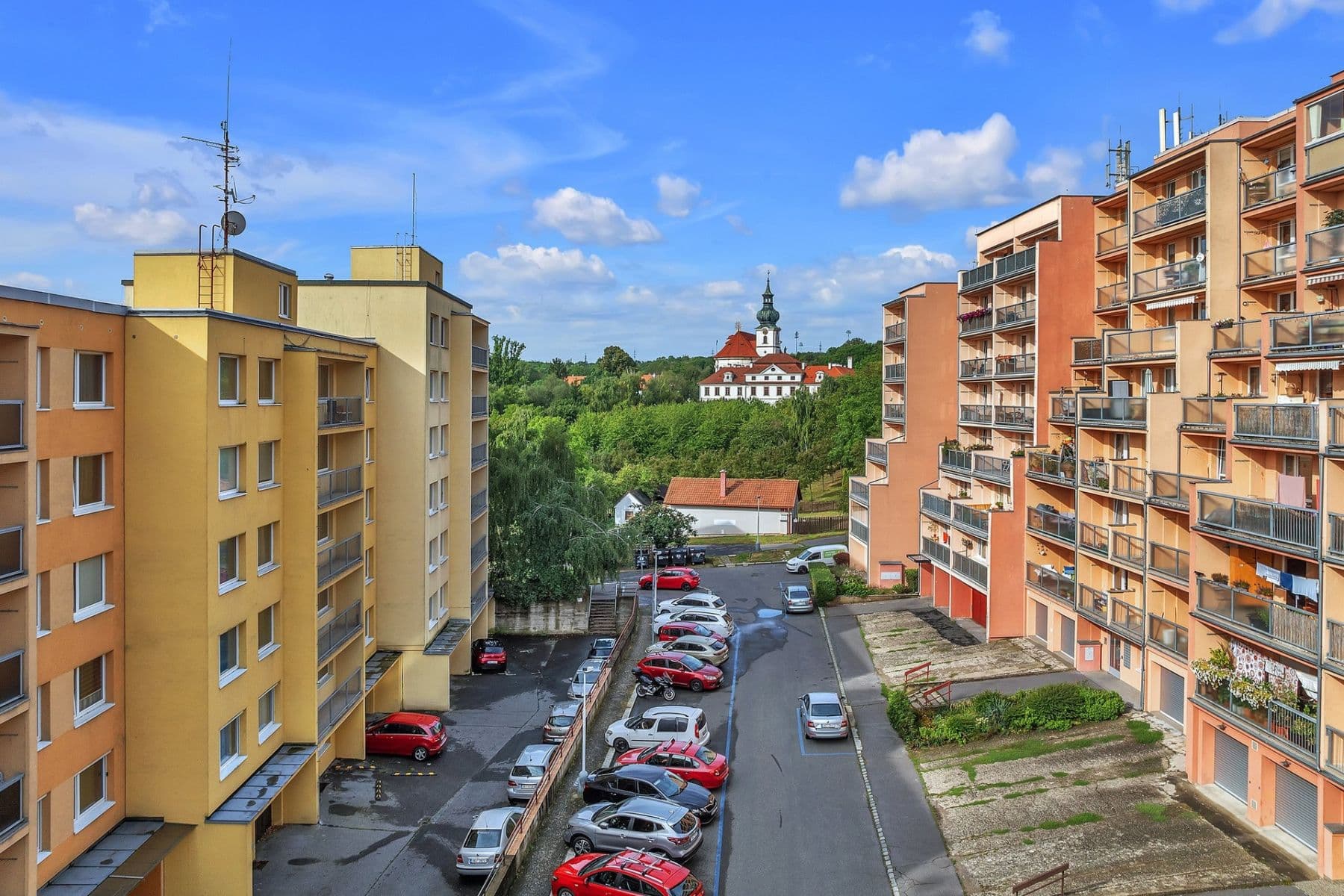 3 bedroom flat to rent, 108 m², Sartoriova, Prague, Prague 3 bedroom flat to rent, 108 m², Sartoriova, Prague, Prague