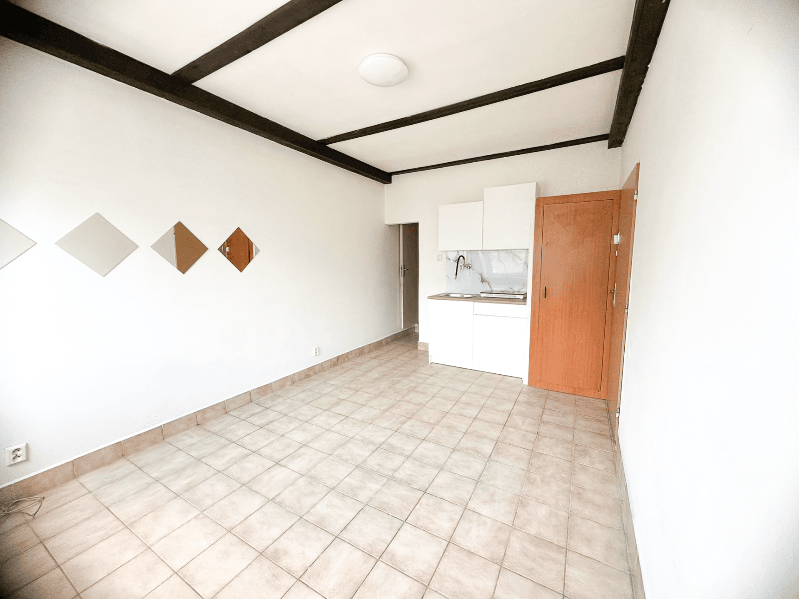 Studio flat to rent, 16 m², Okružní, Brno, Jihomoravský Region Studio flat to rent, 16 m², Okružní, Brno, Jihomoravský Region