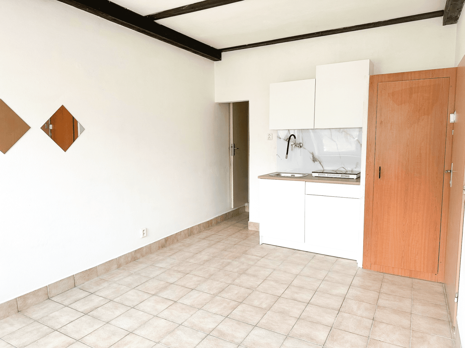 Studio flat to rent, 16 m², Okružní, Brno, Jihomoravský Region Studio flat to rent, 16 m², Okružní, Brno, Jihomoravský Region