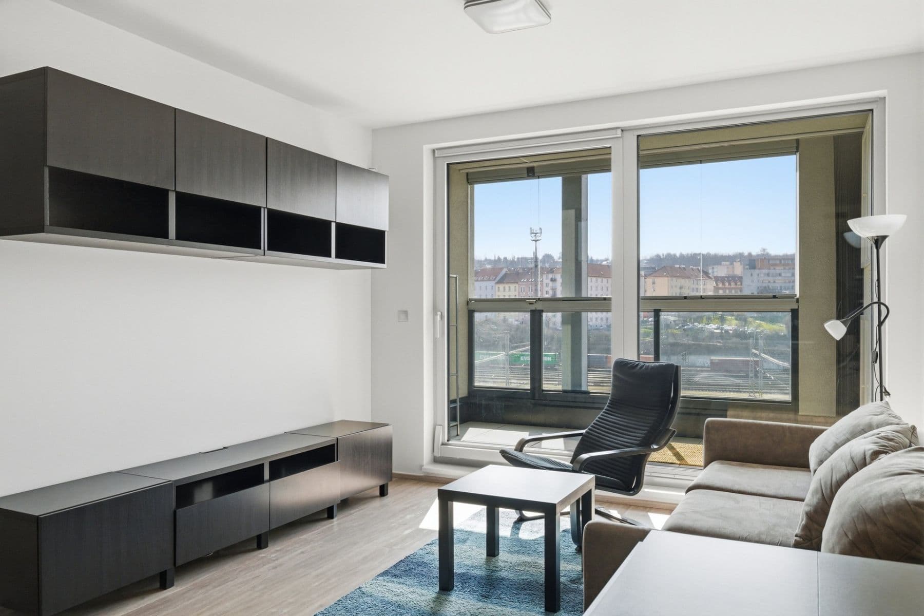 Studio flat to rent, 33 m², Českomoravská, Prague, Prague Studio flat to rent, 33 m², Českomoravská, Prague, Prague