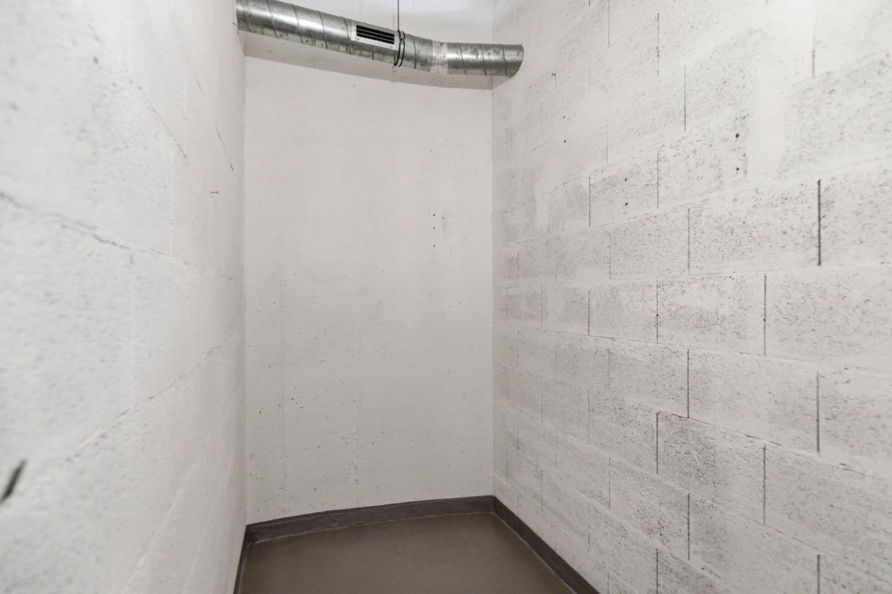 Studio flat to rent, 33 m², Českomoravská, Prague, Prague Studio flat to rent, 33 m², Českomoravská, Prague, Prague