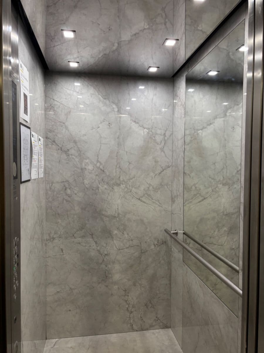 1 bedroom with open-plan kitchen flat to rent, 65 m², Rohanské nábřeží, Prague, Prague 1 bedroom with open-plan kitchen flat to rent, 65 m², Rohanské nábřeží, Prague, Prague