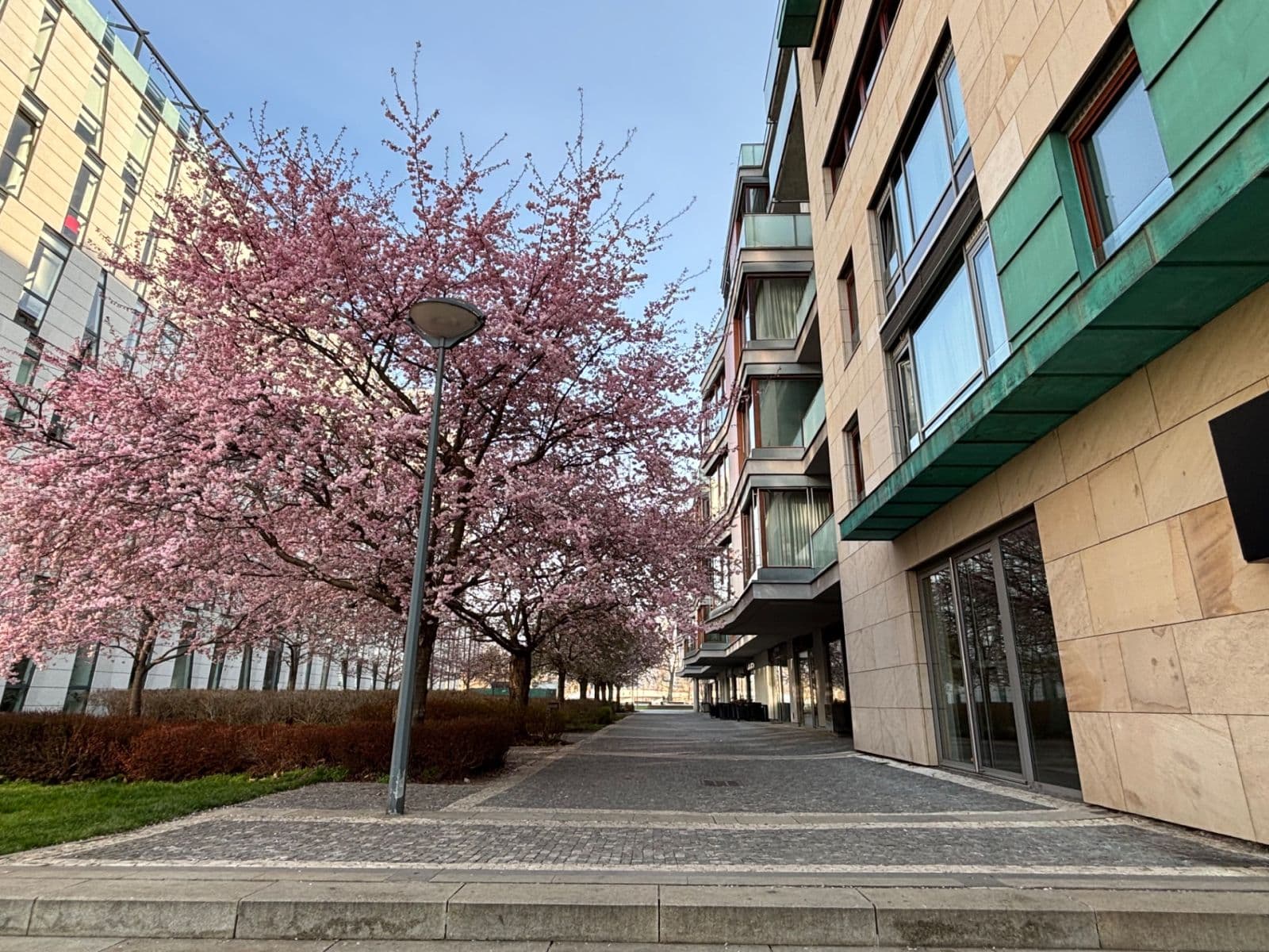 1 bedroom with open-plan kitchen flat to rent, 65 m², Rohanské nábřeží, Prague, Prague 1 bedroom with open-plan kitchen flat to rent, 65 m², Rohanské nábřeží, Prague, Prague