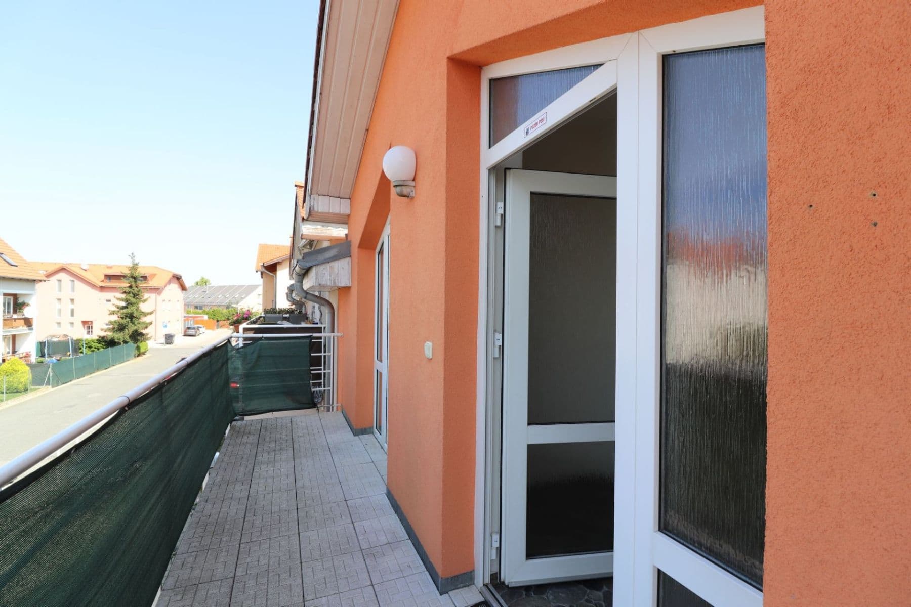 2 bedroom with open-plan kitchen flat to rent, 77 m², Za Hotelem, Nupaky, Středočeský Region 2 bedroom with open-plan kitchen flat to rent, 77 m², Za Hotelem, Nupaky, Středočeský Region