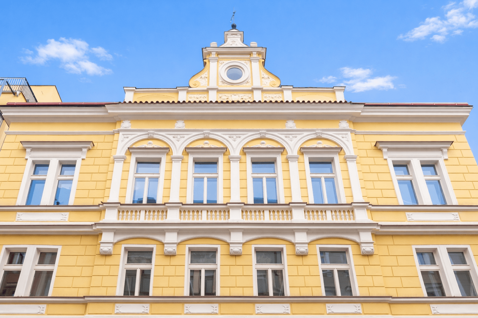 1 bedroom with open-plan kitchen flat to rent, 57 m², Varšavská, Prague, Prague 1 bedroom with open-plan kitchen flat to rent, 57 m², Varšavská, Prague, Prague