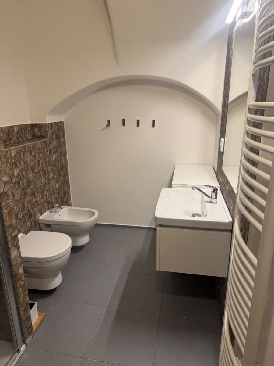 1 bedroom flat to rent, 70 m², Karlovo nám., Třebíč, Vysočina Region 1 bedroom flat to rent, 70 m², Karlovo nám., Třebíč, Vysočina Region