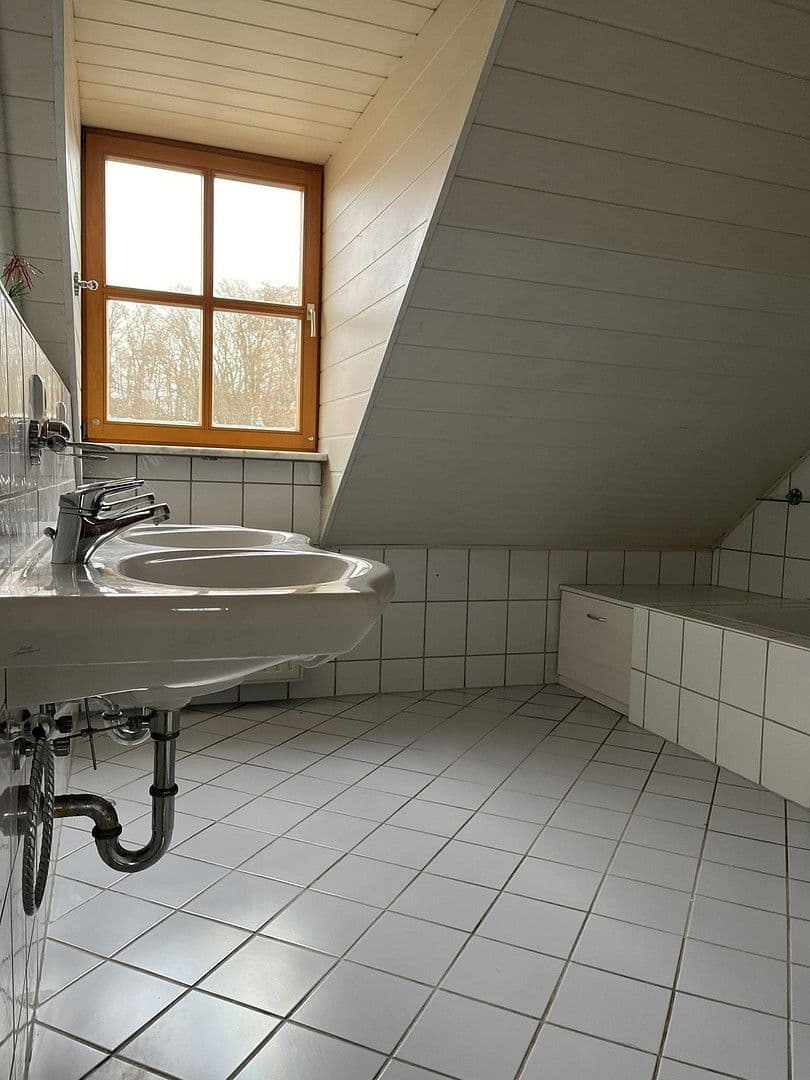 house for sale, 126 m², Lerchenweg 48, Stegaurach, Bavaria house for sale, 126 m², Lerchenweg 48, Stegaurach, Bavaria