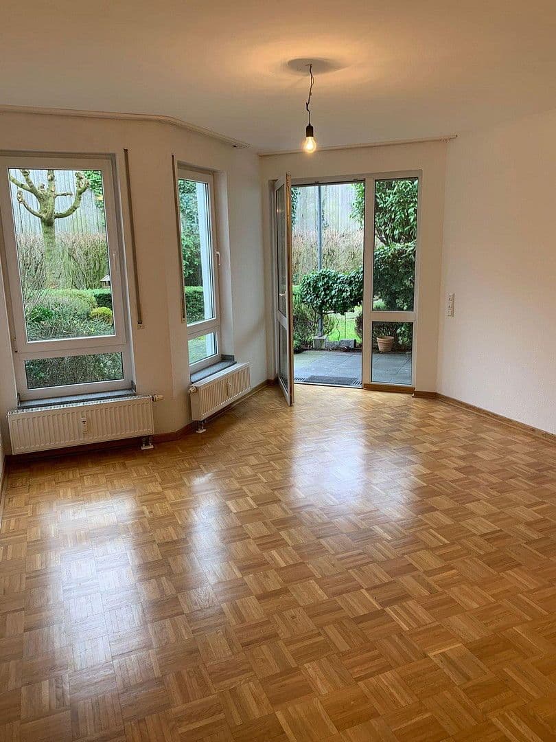 1 bedroom with open-plan kitchen flat for sale, 58 m², Wildstraße 6, Duisburg, North Rhine-Westphalia 1 bedroom with open-plan kitchen flat for sale, 58 m², Wildstraße 6, Duisburg, North Rhine-Westphalia