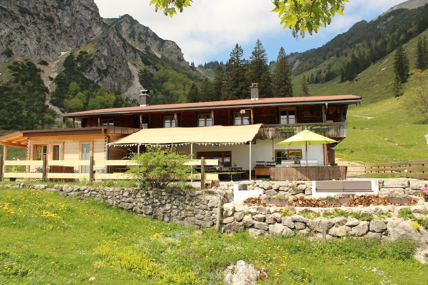 non-residential property for sale, 935 m², Wuhrstein 17, Schleching, Bavaria non-residential property for sale, 935 m², Wuhrstein 17, Schleching, Bavaria