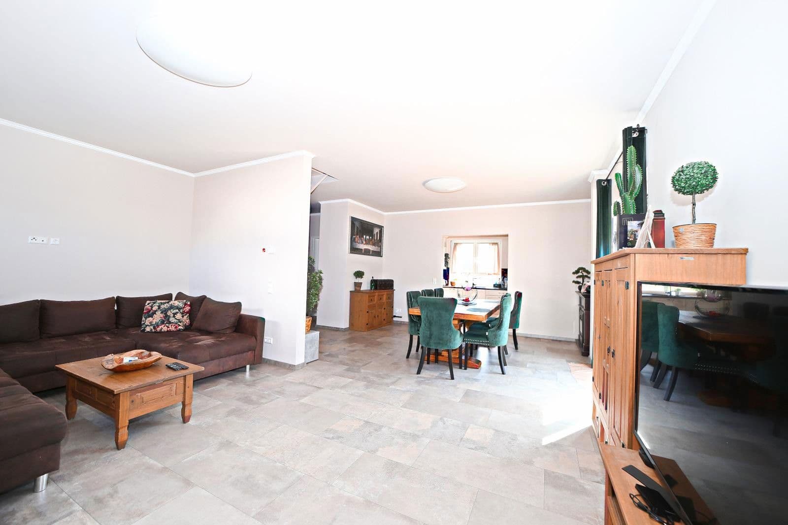 house for sale, 160 m², Schwalbenweg 1, Ottenbach, Baden-Württemberg house for sale, 160 m², Schwalbenweg 1, Ottenbach, Baden-Württemberg