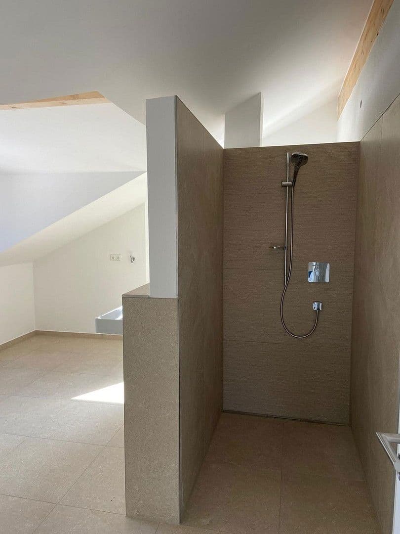 3 bedroom with open-plan kitchen flat to rent, 188 m², Enthammerstr. 7, Grafing, Bavaria 3 bedroom with open-plan kitchen flat to rent, 188 m², Enthammerstr. 7, Grafing, Bavaria