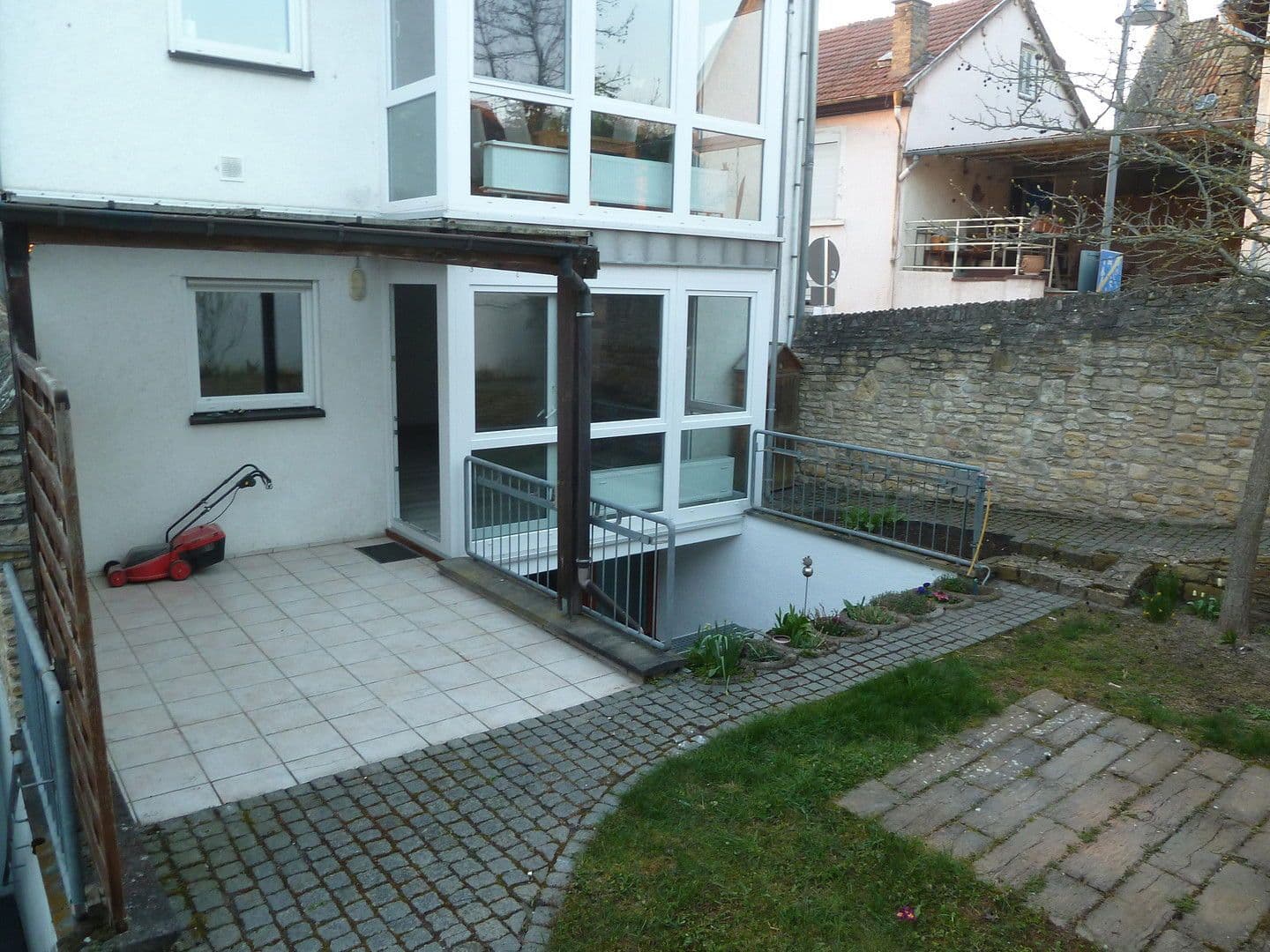 3 bedroom flat for sale, 92 m², Ingelheim am Rhein, Rhineland-Palatinate 3 bedroom flat for sale, 92 m², Ingelheim am Rhein, Rhineland-Palatinate