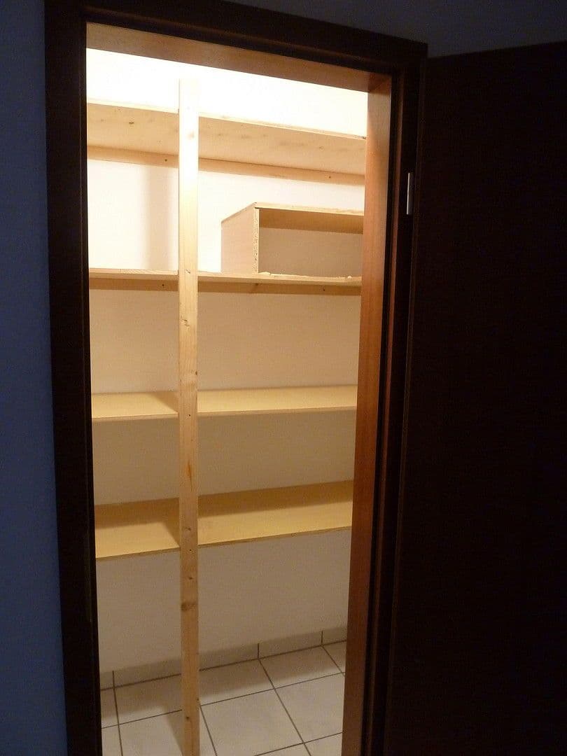 3 bedroom flat for sale, 92 m², Ingelheim am Rhein, Rhineland-Palatinate 3 bedroom flat for sale, 92 m², Ingelheim am Rhein, Rhineland-Palatinate