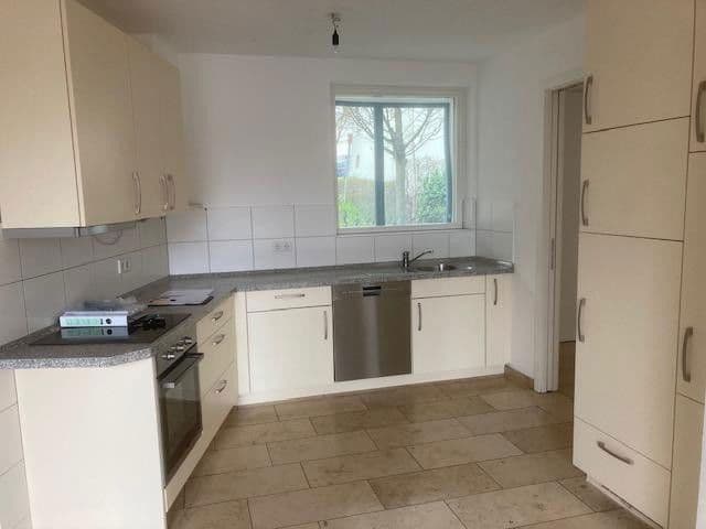 1 bedroom with open-plan kitchen flat to rent, 63 m², Nürtingerstr. 1, Nürtingen, Baden-Württemberg 1 bedroom with open-plan kitchen flat to rent, 63 m², Nürtingerstr. 1, Nürtingen, Baden-Württemberg