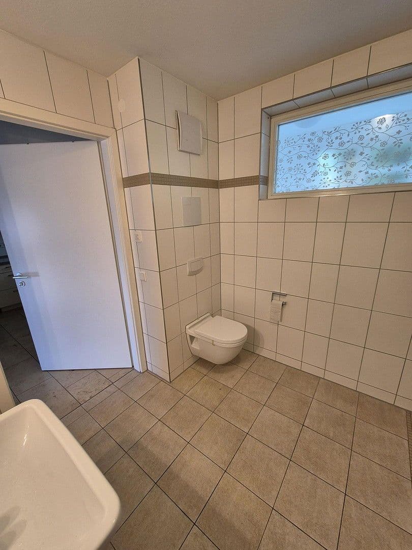 1 bedroom with open-plan kitchen flat to rent, 63 m², Nürtingerstr. 1, Nürtingen, Baden-Württemberg 1 bedroom with open-plan kitchen flat to rent, 63 m², Nürtingerstr. 1, Nürtingen, Baden-Württemberg