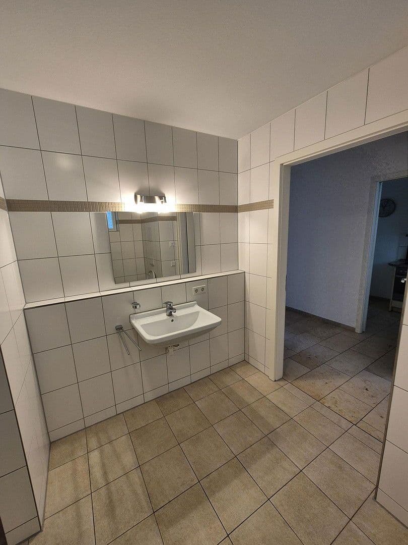 1 bedroom with open-plan kitchen flat to rent, 63 m², Nürtingerstr. 1, Nürtingen, Baden-Württemberg 1 bedroom with open-plan kitchen flat to rent, 63 m², Nürtingerstr. 1, Nürtingen, Baden-Württemberg