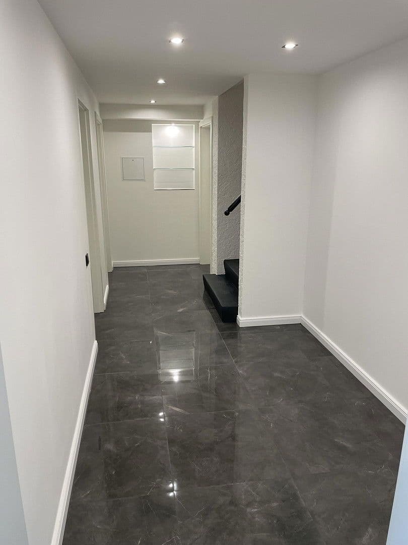 house for sale, 240 m², Bergisch Gladbach, North Rhine-Westphalia house for sale, 240 m², Bergisch Gladbach, North Rhine-Westphalia