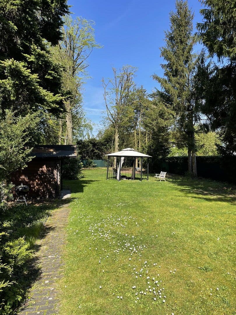 house for sale, 240 m², Bergisch Gladbach, North Rhine-Westphalia house for sale, 240 m², Bergisch Gladbach, North Rhine-Westphalia