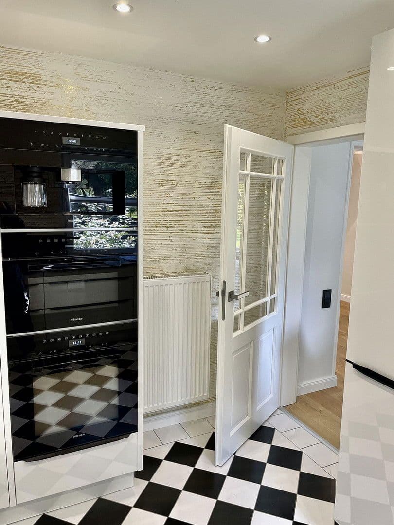 house for sale, 240 m², Bergisch Gladbach, North Rhine-Westphalia house for sale, 240 m², Bergisch Gladbach, North Rhine-Westphalia