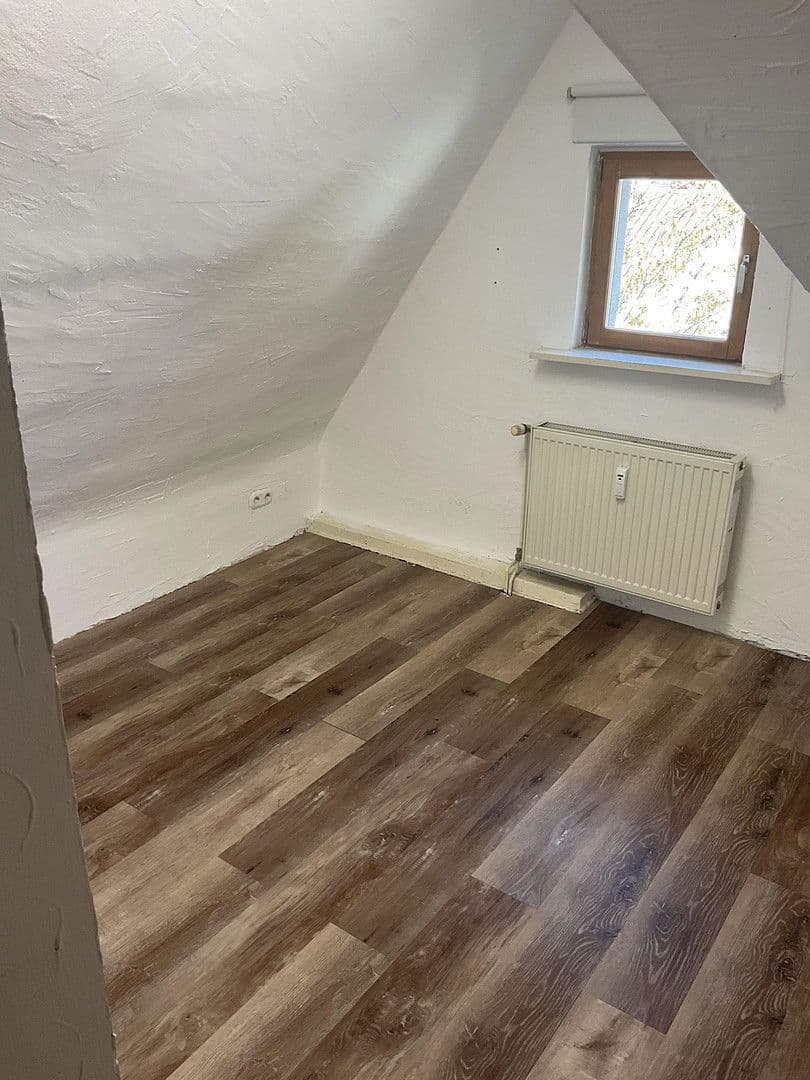 1 bedroom with open-plan kitchen flat for sale, 63 m², Riedsaumstr 39, Ludwigshafen, Rhineland-Palatinate 1 bedroom with open-plan kitchen flat for sale, 63 m², Riedsaumstr 39, Ludwigshafen, Rhineland-Palatinate