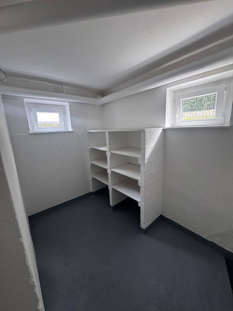 house for sale, 1,477 m², Rinteln, Lower Saxony house for sale, 1,477 m², Rinteln, Lower Saxony