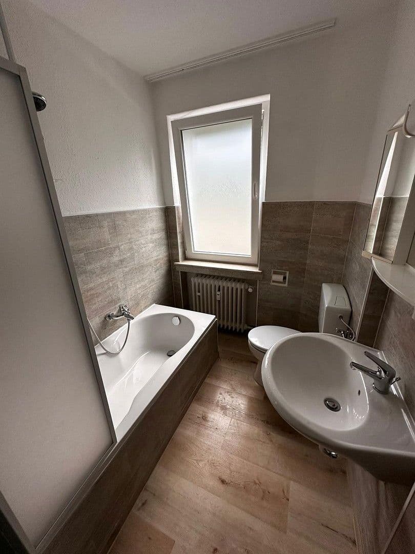 house for sale, 1,477 m², Rinteln, Lower Saxony house for sale, 1,477 m², Rinteln, Lower Saxony