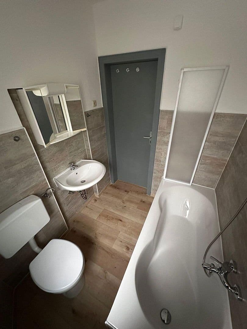 house for sale, 1,477 m², Rinteln, Lower Saxony house for sale, 1,477 m², Rinteln, Lower Saxony