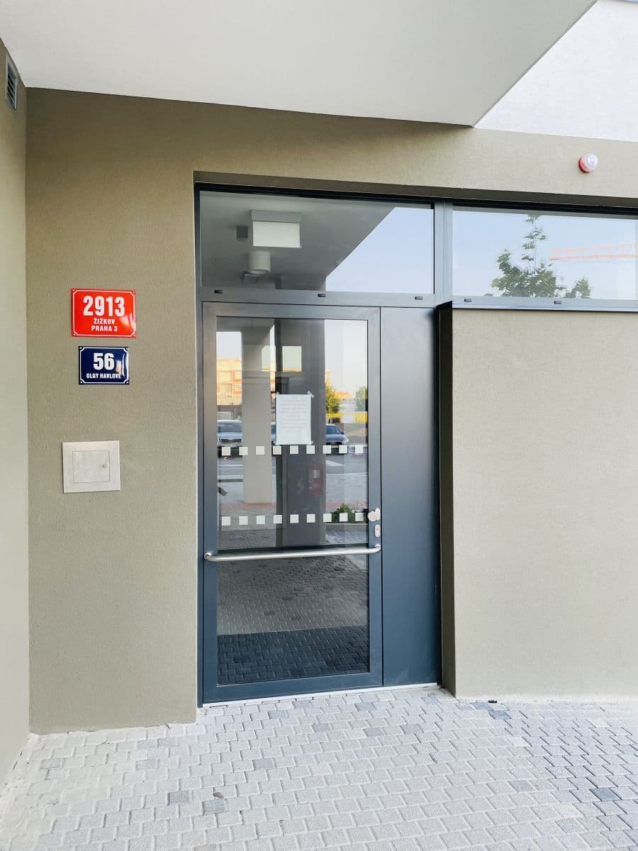 Studio flat to rent, 44 m², Olgy Havlové, Prague, Prague Studio flat to rent, 44 m², Olgy Havlové, Prague, Prague