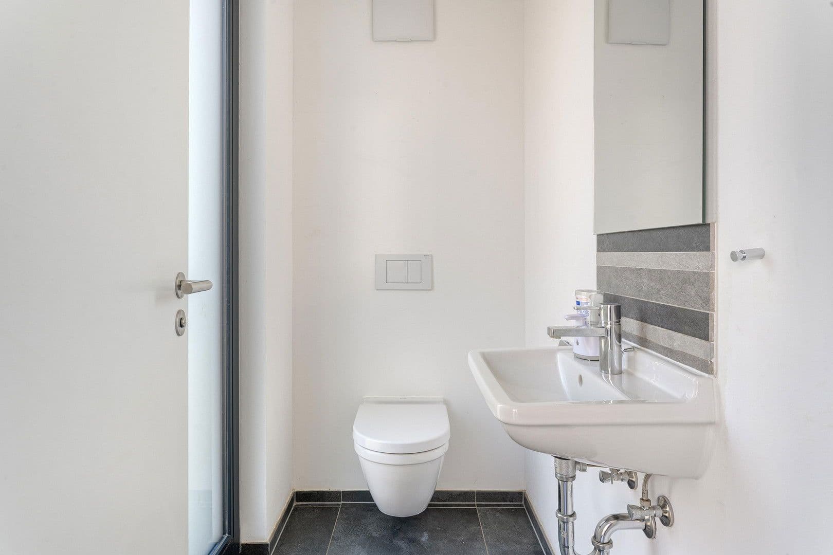 house for sale, 210 m², Allensbach, Baden-Württemberg house for sale, 210 m², Allensbach, Baden-Württemberg