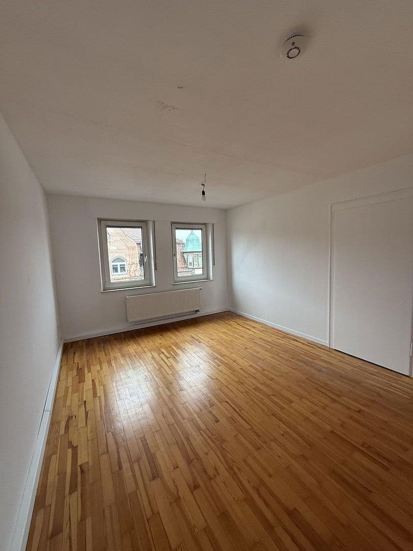 4 bedroom flat to rent, 120 m², Bucher Straße 97, Nürnberg, Bavaria 4 bedroom flat to rent, 120 m², Bucher Straße 97, Nürnberg, Bavaria