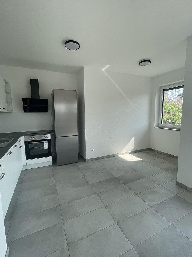 3 bedroom flat to rent, 72 m², Burgstetten, Baden-Württemberg 3 bedroom flat to rent, 72 m², Burgstetten, Baden-Württemberg