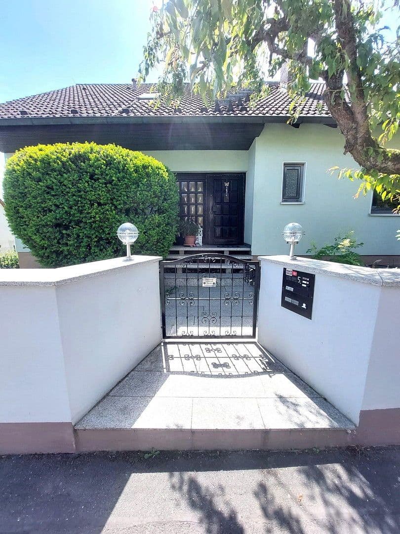 house for sale, 245 m², Cadolzburg, Bavaria house for sale, 245 m², Cadolzburg, Bavaria