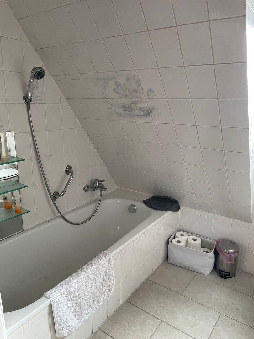 4 bedroom flat to rent, 114 m², Bingen, Baden-Württemberg 4 bedroom flat to rent, 114 m², Bingen, Baden-Württemberg