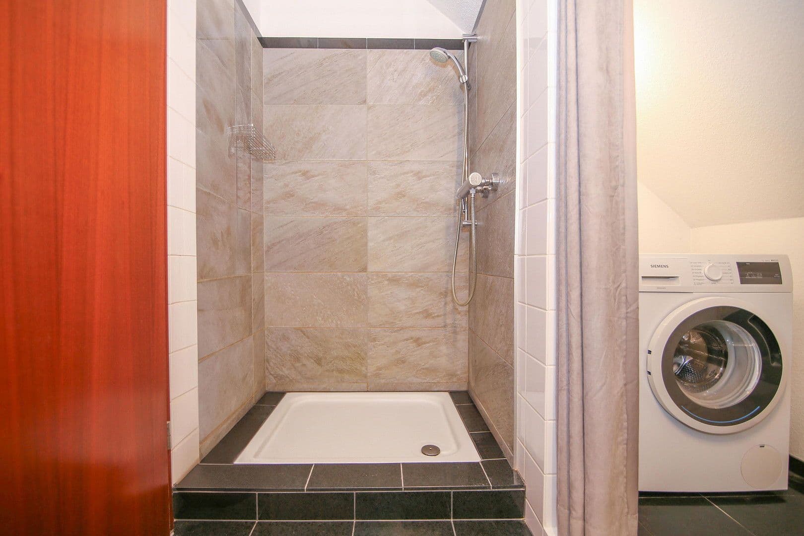 2 bedroom flat to rent, 82 m², Oberstraße 28, Mülheim an der Ruhr, North Rhine-Westphalia 2 bedroom flat to rent, 82 m², Oberstraße 28, Mülheim an der Ruhr, North Rhine-Westphalia