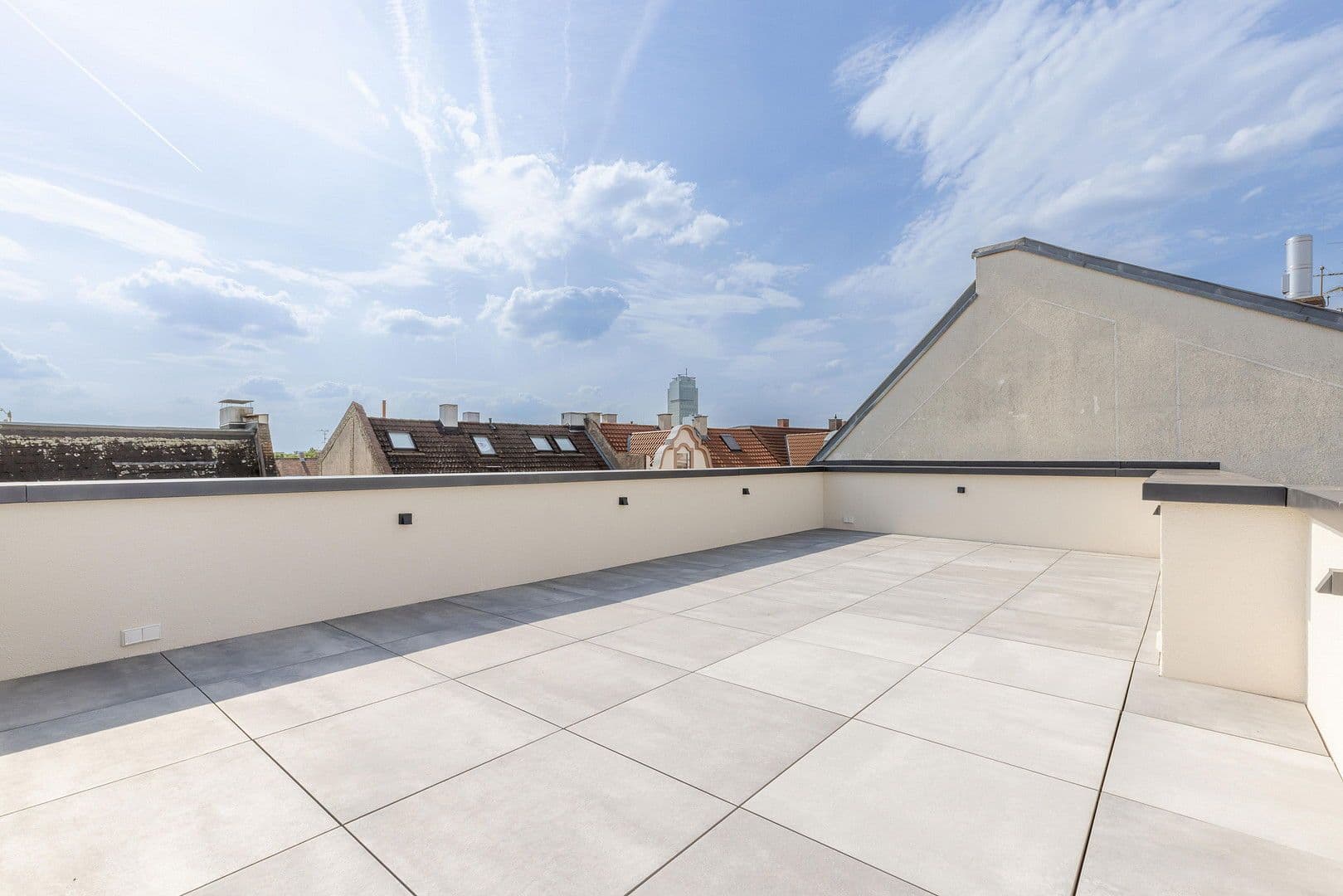 5 bedroom flat for sale, 170 m², Krafftstraße 1, Offenbach, Hesse 5 bedroom flat for sale, 170 m², Krafftstraße 1, Offenbach, Hesse