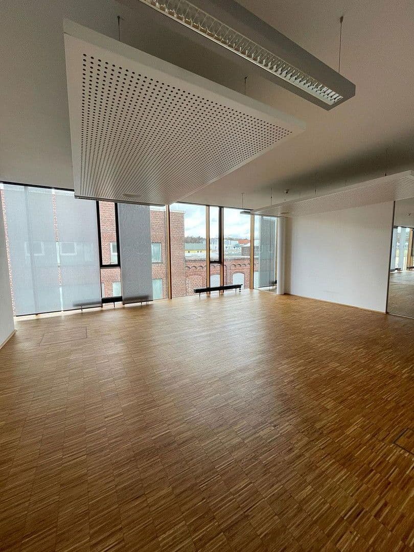 office to rent, 1,314 m², Industriestraße 30, Remscheid, North Rhine-Westphalia office to rent, 1,314 m², Industriestraße 30, Remscheid, North Rhine-Westphalia