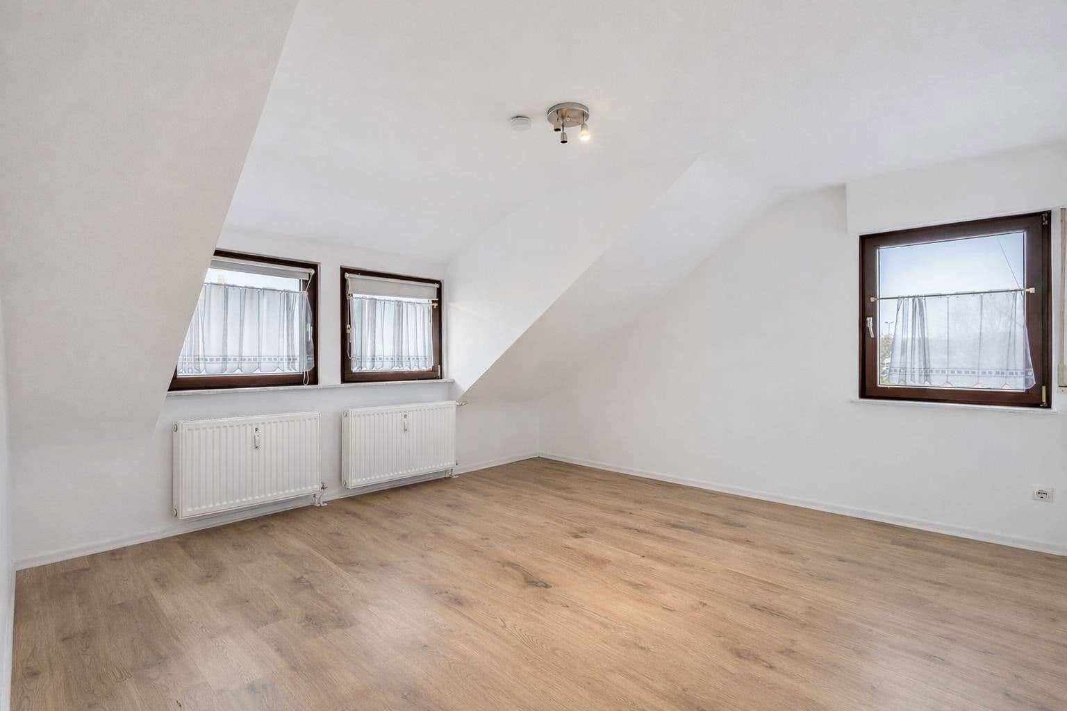 3 bedroom flat to rent, 89 m², Seligenstadt, Hesse 3 bedroom flat to rent, 89 m², Seligenstadt, Hesse