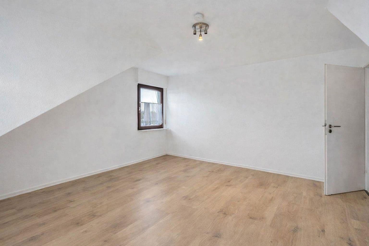 3 bedroom flat to rent, 89 m², Seligenstadt, Hesse 3 bedroom flat to rent, 89 m², Seligenstadt, Hesse