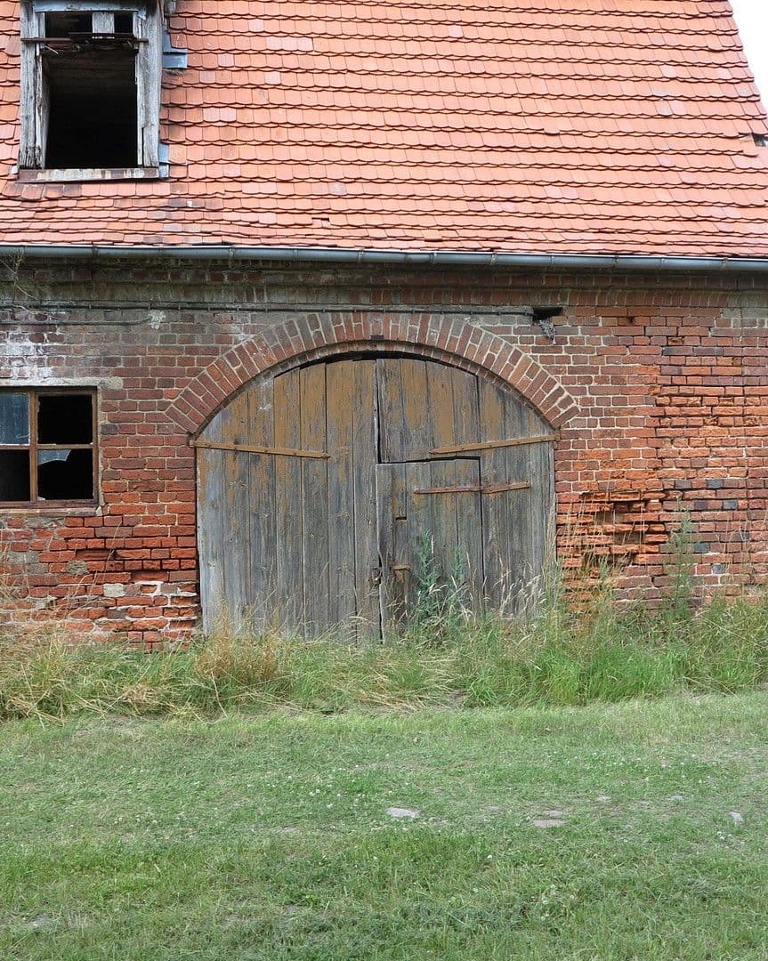 house for sale, 1,200 m², Ivenack, Mecklenburg-Vorpommern house for sale, 1,200 m², Ivenack, Mecklenburg-Vorpommern