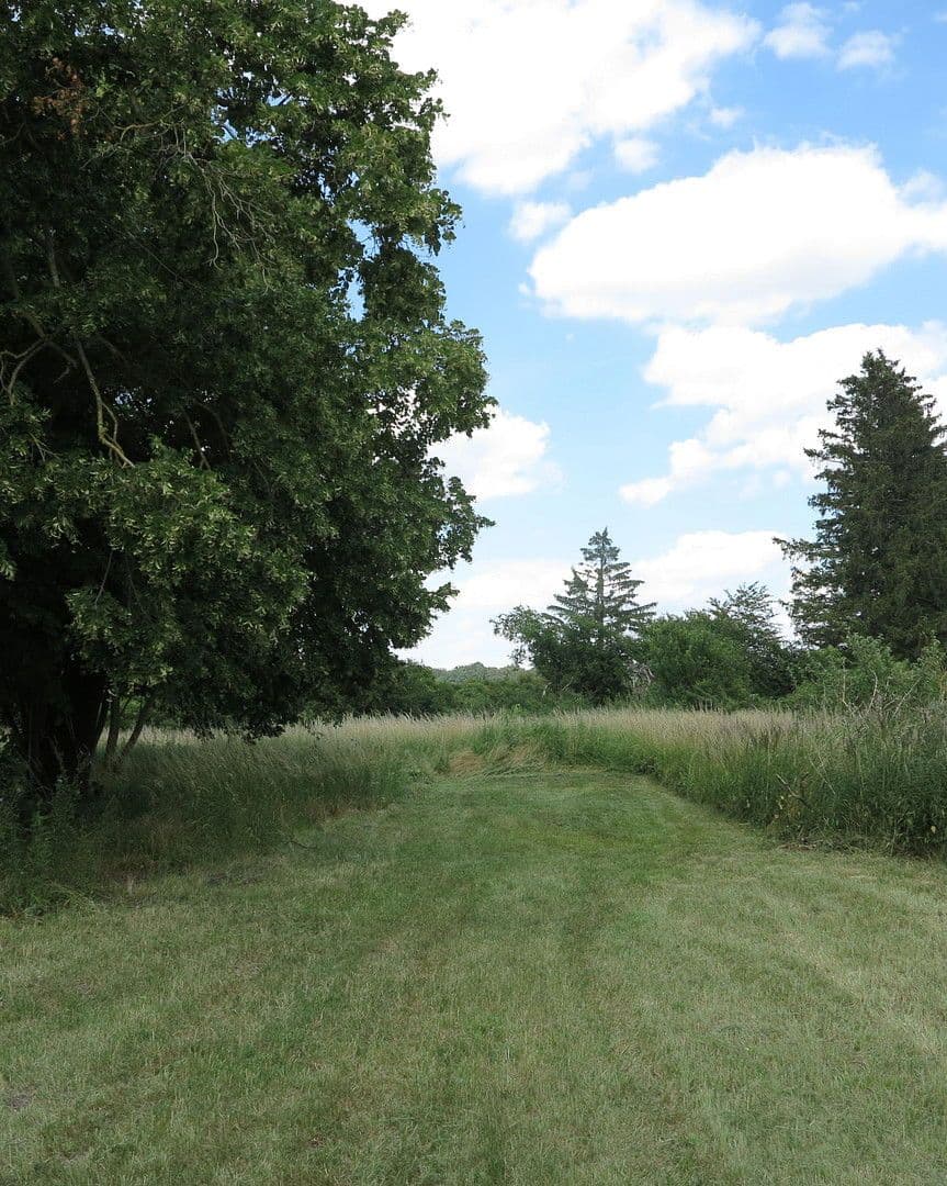 house for sale, 1,200 m², Ivenack, Mecklenburg-Vorpommern house for sale, 1,200 m², Ivenack, Mecklenburg-Vorpommern