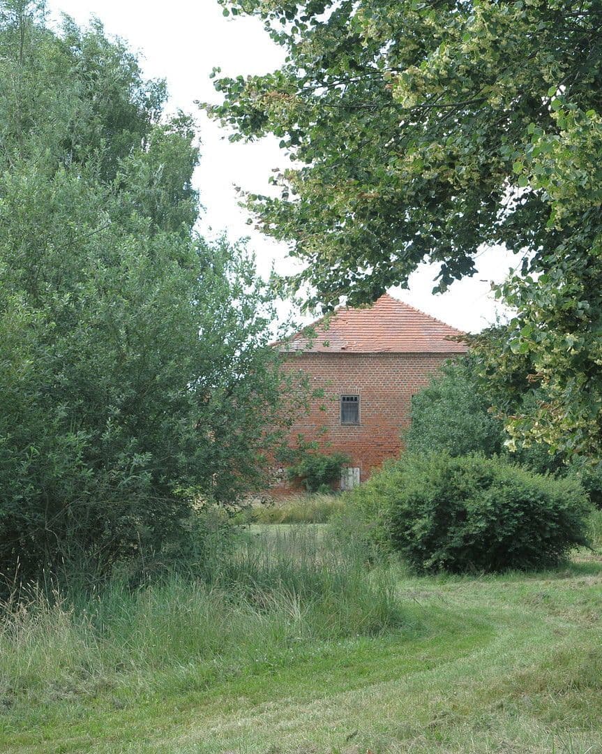 house for sale, 1,200 m², Ivenack, Mecklenburg-Vorpommern house for sale, 1,200 m², Ivenack, Mecklenburg-Vorpommern