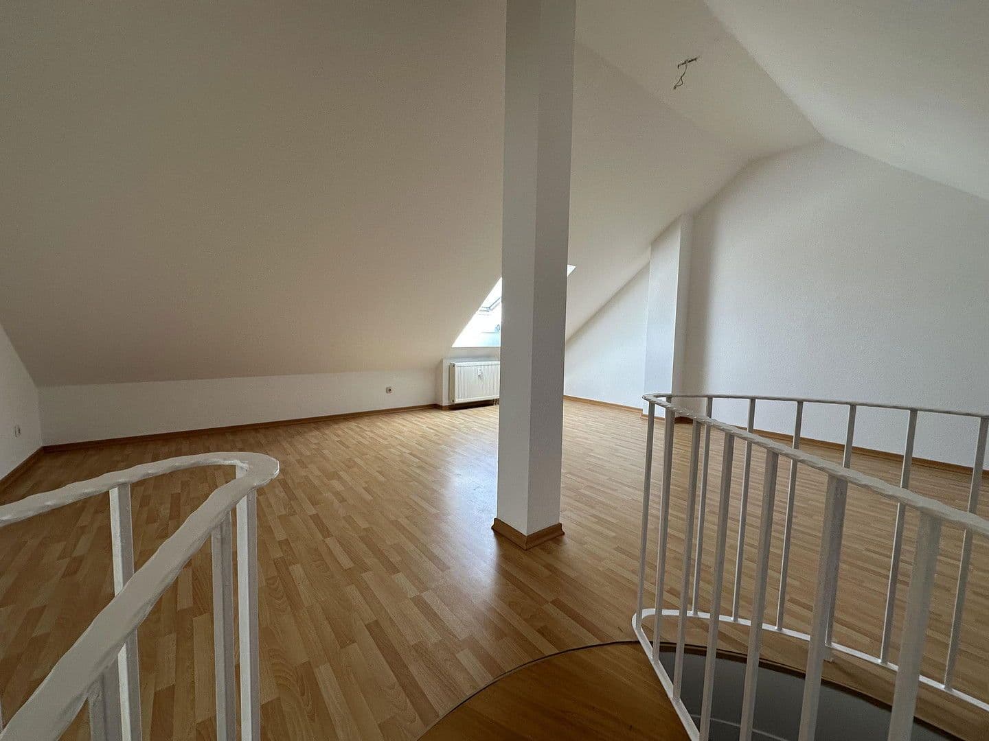 2 bedroom with open-plan kitchen flat to rent, 89 m², Offenbacher Straße, Dietzenbach, Hesse 2 bedroom with open-plan kitchen flat to rent, 89 m², Offenbacher Straße, Dietzenbach, Hesse