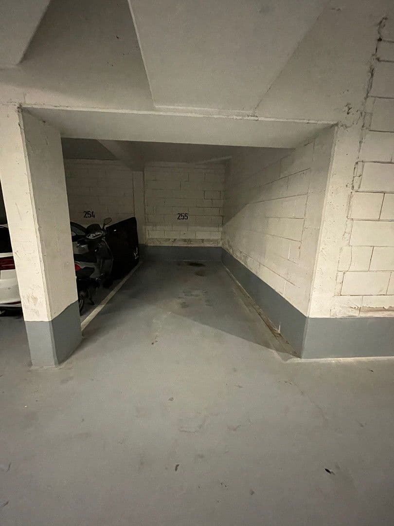 2 bedroom with open-plan kitchen flat to rent, 89 m², Offenbacher Straße, Dietzenbach, Hesse 2 bedroom with open-plan kitchen flat to rent, 89 m², Offenbacher Straße, Dietzenbach, Hesse