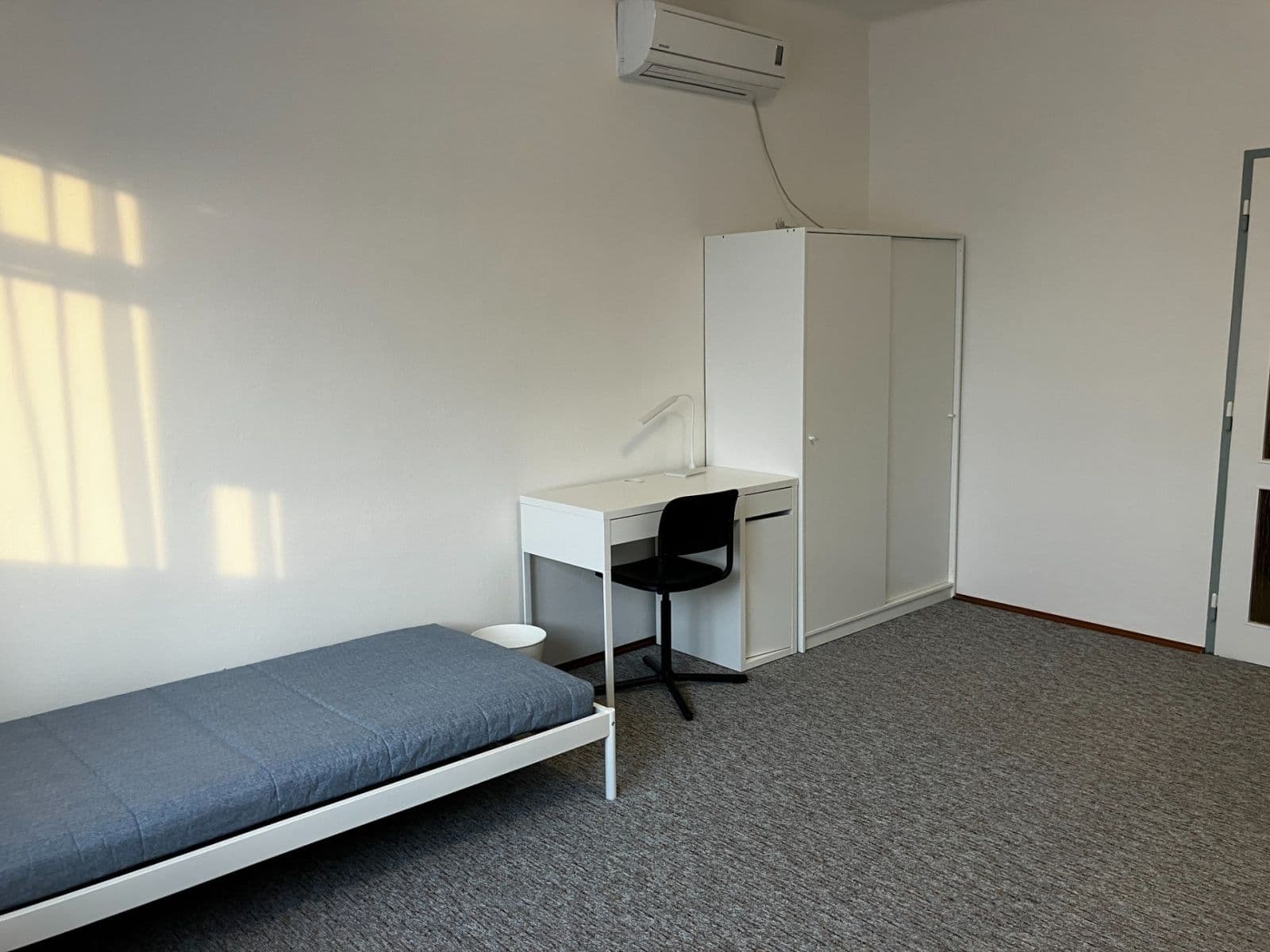 3 bedroom flat to rent, 90 m², Krkoškova, Brno, Jihomoravský Region 3 bedroom flat to rent, 90 m², Krkoškova, Brno, Jihomoravský Region