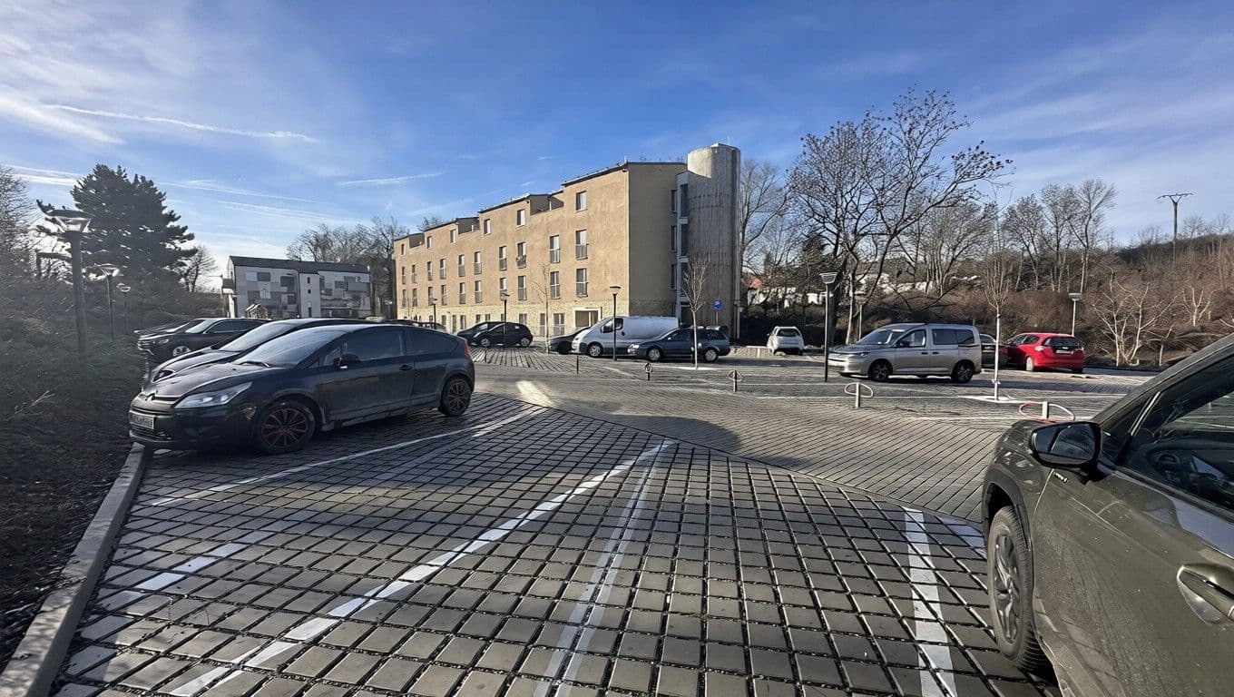 Studio flat to rent, 22 m², V Kněžívce, Tuchoměřice, Středočeský Region Studio flat to rent, 22 m², V Kněžívce, Tuchoměřice, Středočeský Region